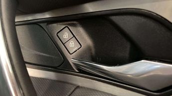 Land Rover Discovery Sport R-Dynamic S Plus