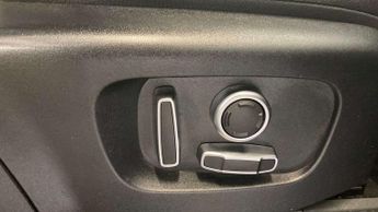 Land Rover Discovery Sport R-Dynamic S Plus