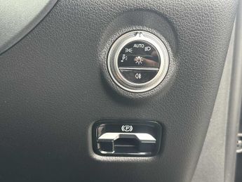 Mercedes-Benz C Class Sport