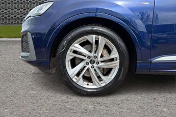 Audi Q7 S Line