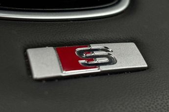 Audi Q2 Black Edition