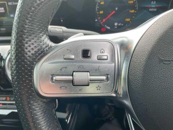 Mercedes-Benz Cla AMG Line