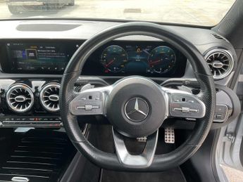 Mercedes-Benz Cla AMG Line