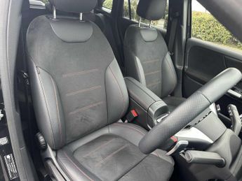 Mercedes-Benz GLA AMG Line