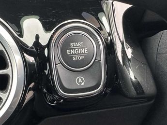 Mercedes-Benz GLA AMG Line