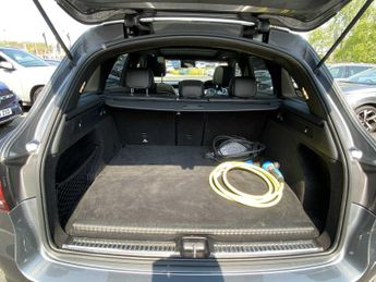 Mercedes-Benz GLC AMG Line