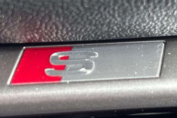 Audi Q4 S Line
