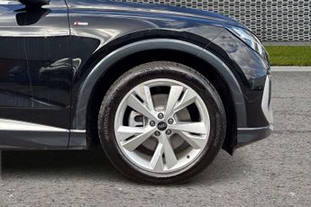 Audi Q4 S Line