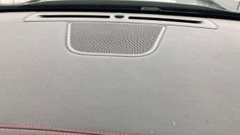 Jaguar F-PACE R-Dynamic SE Black