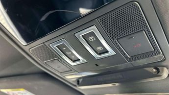 Land Rover Defender X-Dynamic HSE