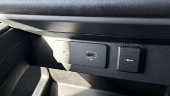 Land Rover Defender X-Dynamic HSE