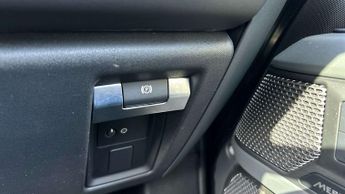 Land Rover Defender X-Dynamic HSE