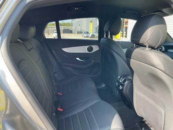 Mercedes-Benz Glc Coupe AMG Line