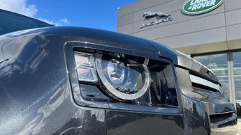 Land Rover Defender XS Edition