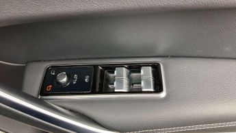 Jaguar F-PACE R-Dynamic SE