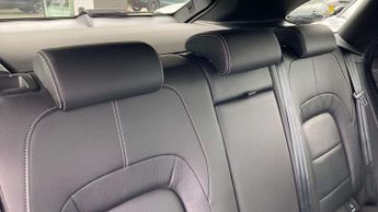 Jaguar F-PACE R-Dynamic SE