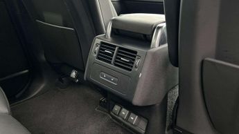 Land Rover Discovery R-Dynamic HSE