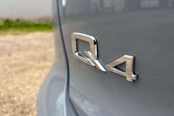 Audi Q4 S Line