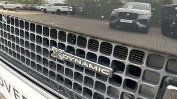 Land Rover Defender X-Dynamic SE