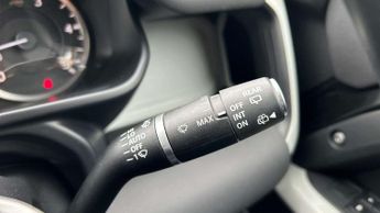 Land Rover Defender X-Dynamic SE