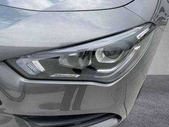 Mercedes-Benz Cla AMG Line