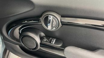 MINI Hatchback Cooper S Multitone Edition