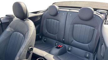 MINI Convertible Cooper Exclusive