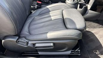 MINI Convertible Cooper Exclusive