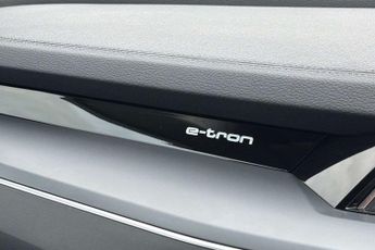 Audi E-Tron 