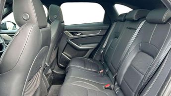 Jaguar F-PACE R-Dynamic Black
