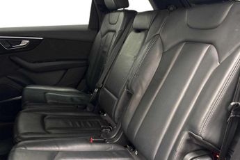 Audi Q7 Black Edition