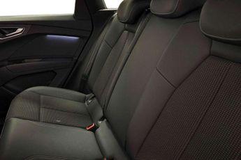 Audi Q4 S Line
