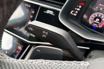 Audi Q7 Black Edition