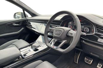 Audi Q7 Black Edition
