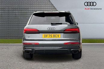 Audi Q7 Black Edition