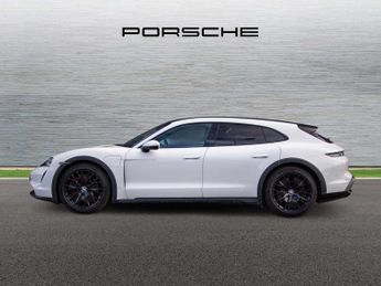 Porsche Taycan Cross Turismo 