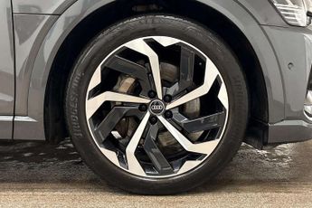 Audi E-Tron Black Edition