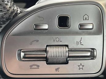 Mercedes-Benz Cla AMG Line