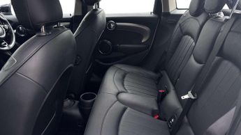 MINI Hatchback Cooper S Exclusive