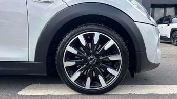MINI Hatchback Cooper S Exclusive