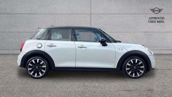 MINI Hatchback Cooper S Exclusive