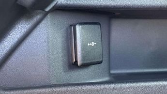 Land Rover Discovery Sport Dynamic HSE