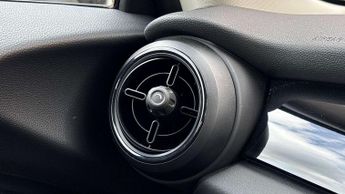 MINI Hatchback Cooper Classic