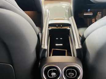 Mercedes-Benz GLC AMG Line