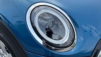 MINI Hatchback Cooper Classic