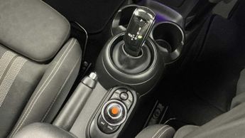 MINI Hatchback Cooper S Classic