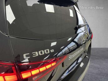 Mercedes-Benz EQB AMG Line Executive