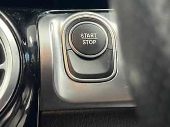 Mercedes-Benz EQB AMG Line Executive