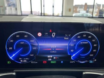 Mercedes-Benz EQB AMG Line Executive