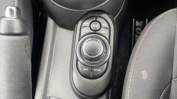 MINI Hatchback Cooper Classic